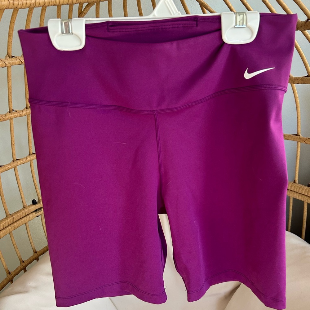Purple Nike biker shorts | medium